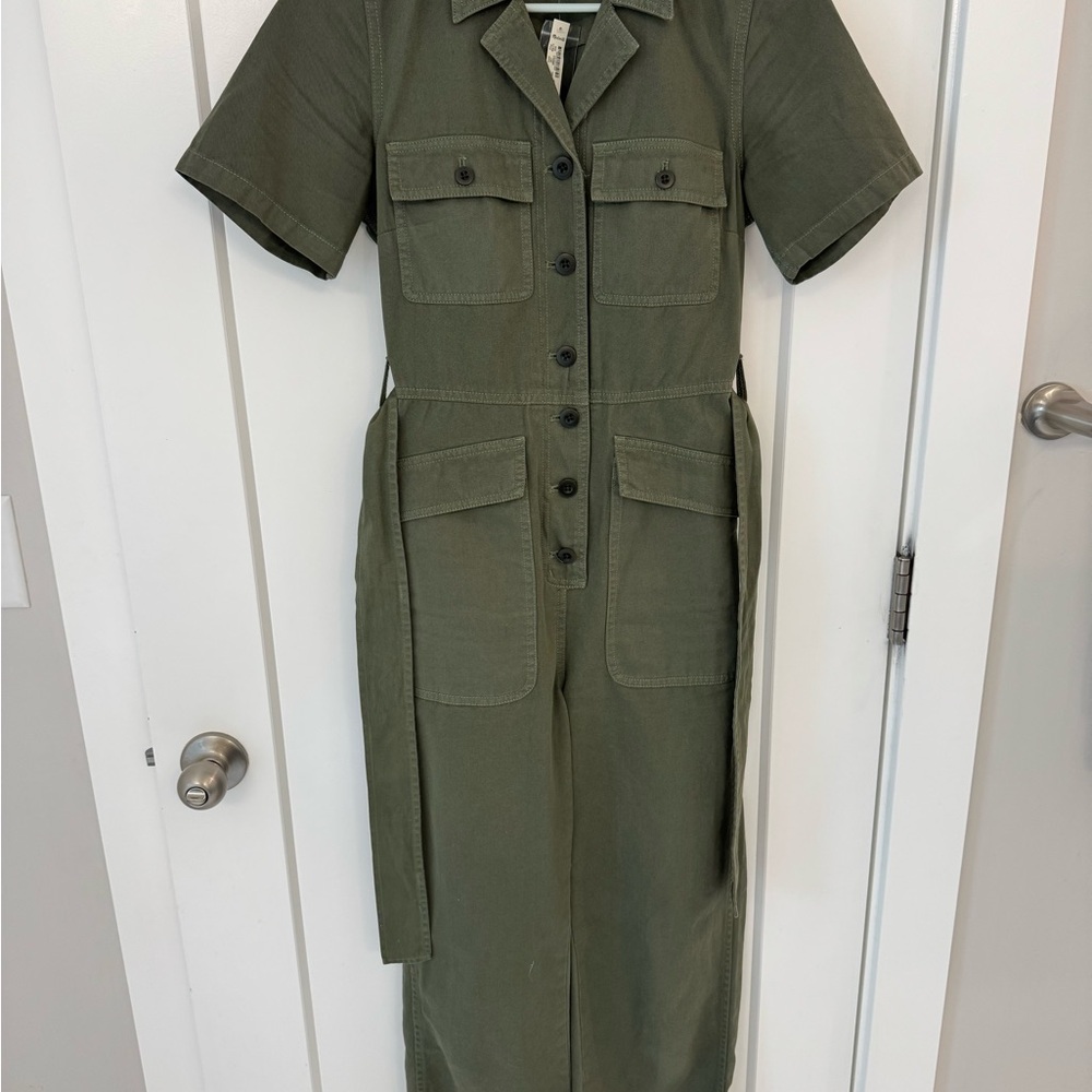 Madewell Green Buttoned Jumpsuit Short Sleeve Notched Collar
